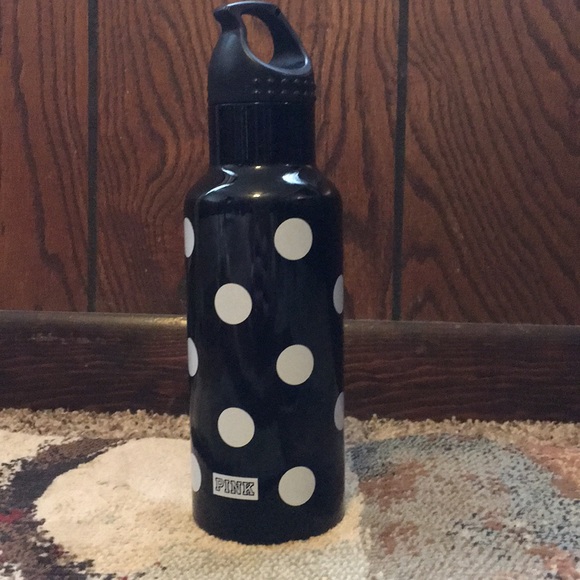 PINK Victoria's Secret Accessories - ⚫️VS water bottle⚪️